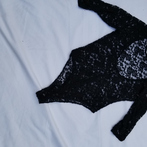 Top - Picture 3 of 3